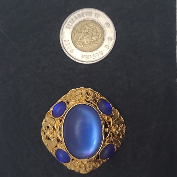 Luminous Blue and Gold Floral Brooch - Picture 3 of 4